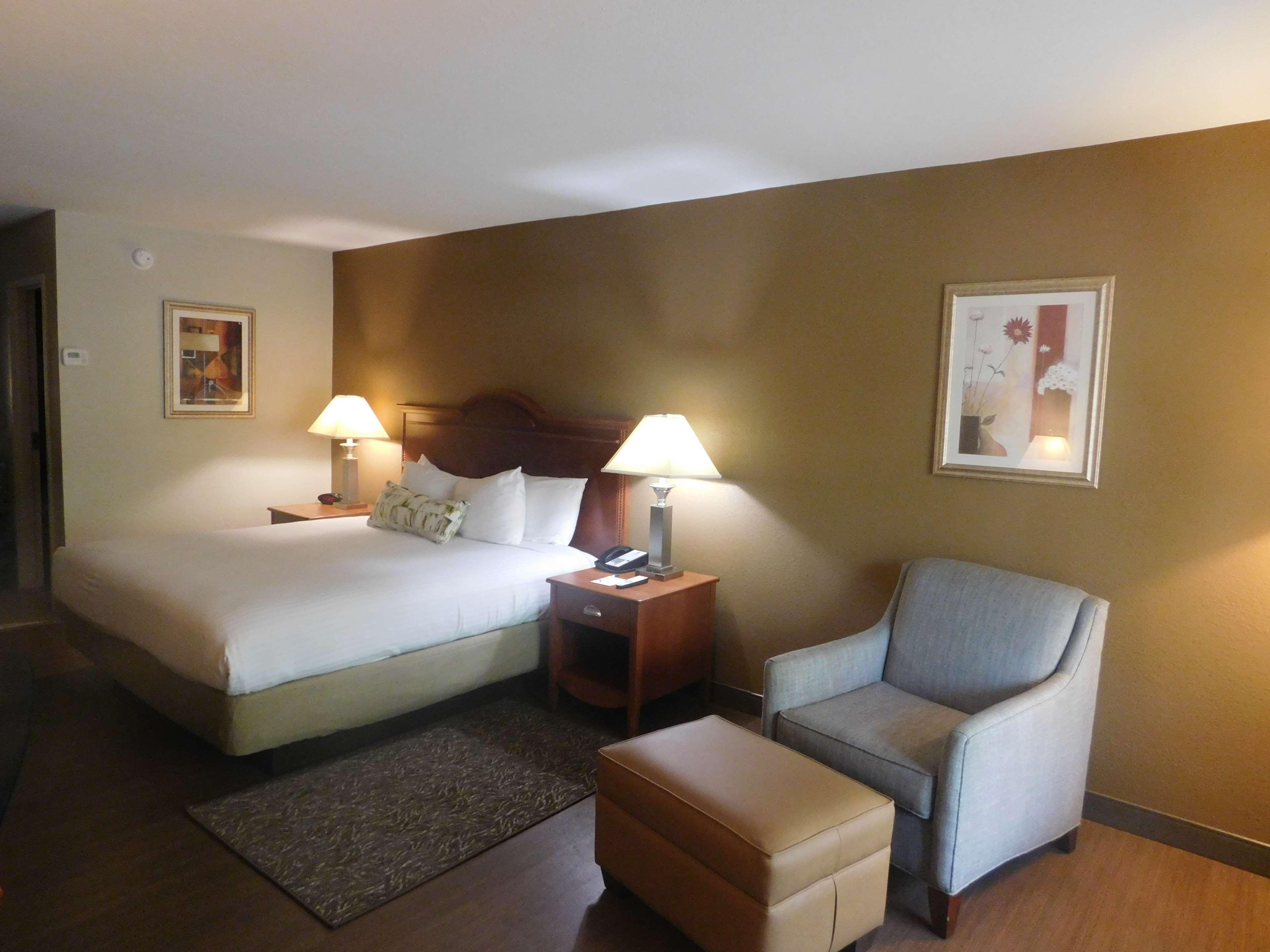 Best Western Shenandoah Inn Ньюнен Экстерьер фото