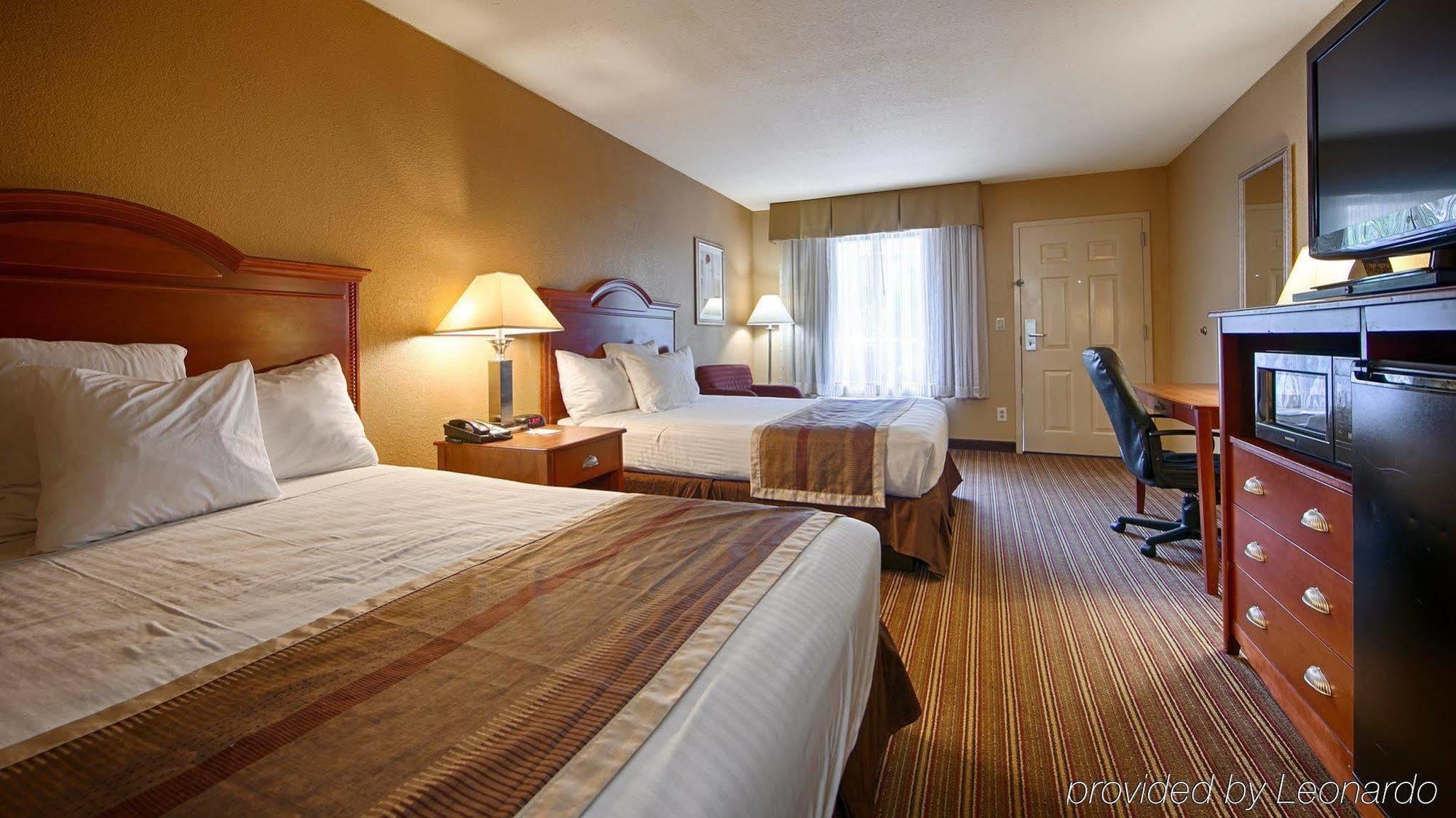 Best Western Shenandoah Inn Ньюнен Экстерьер фото